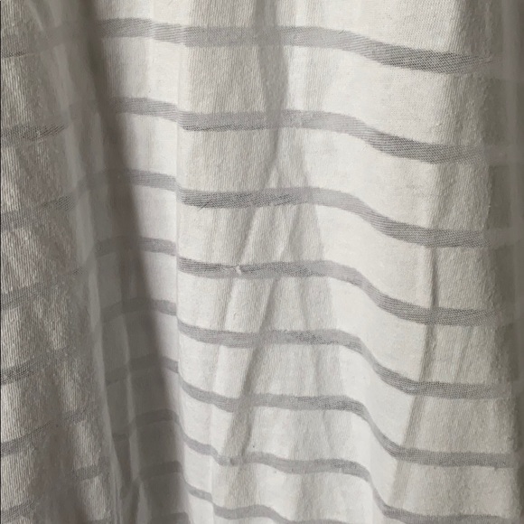 Old Navy White Top - Picture 6 of 6